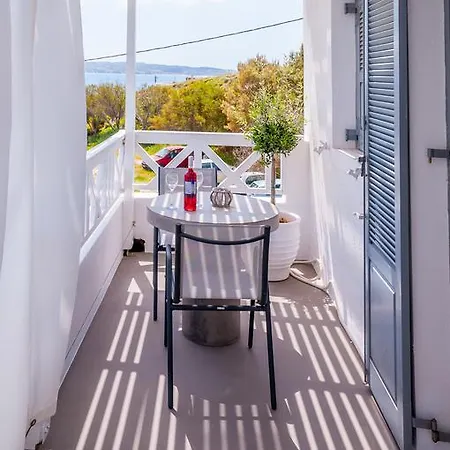 Apartment Milos Bay