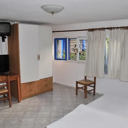 Milos Bay Apartment