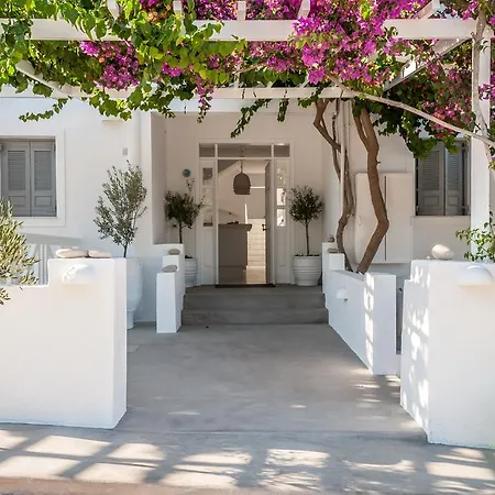 Apartment Milos Bay