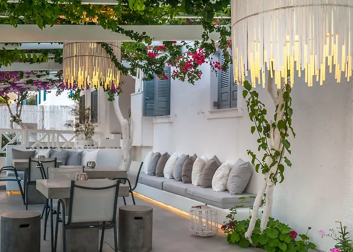 Milos Bay Adamantas (Milos)