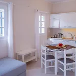 Milos Bay شقة آداماس