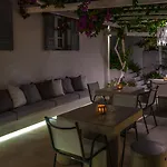 Appartamento Milos Bay *