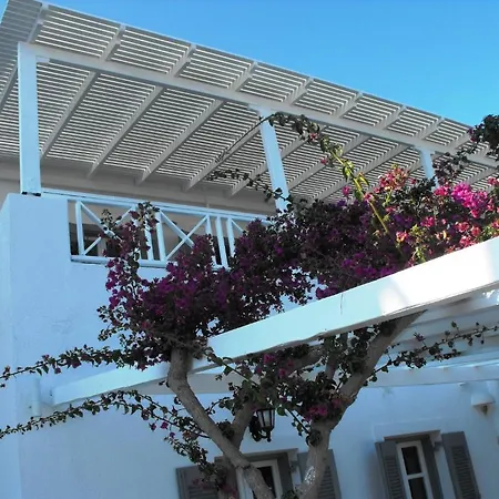 Milos Bay Adamantas (Milos)