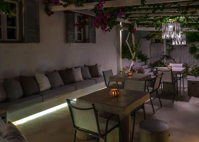 公寓 米洛斯湾套房酒店 *